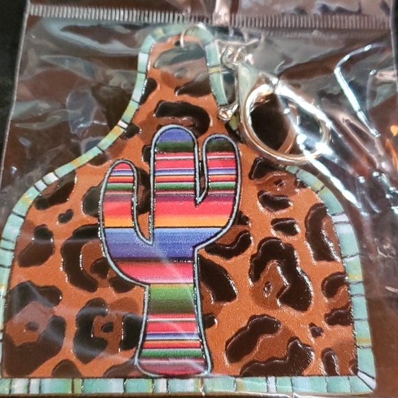 Keychain - Picture 1 of 3